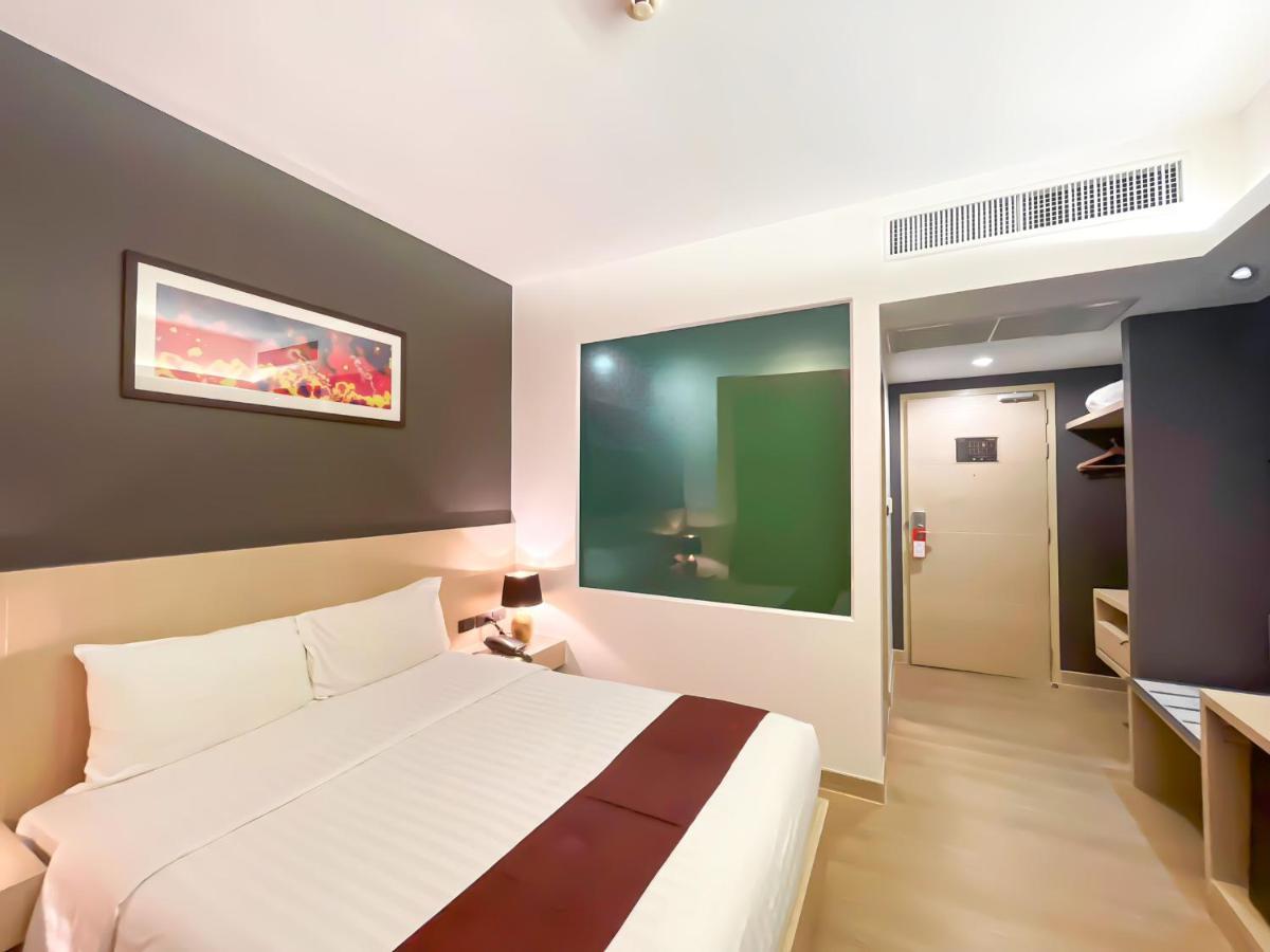 Icheck Inn Nana By Aspira Bangkok Bagian luar foto