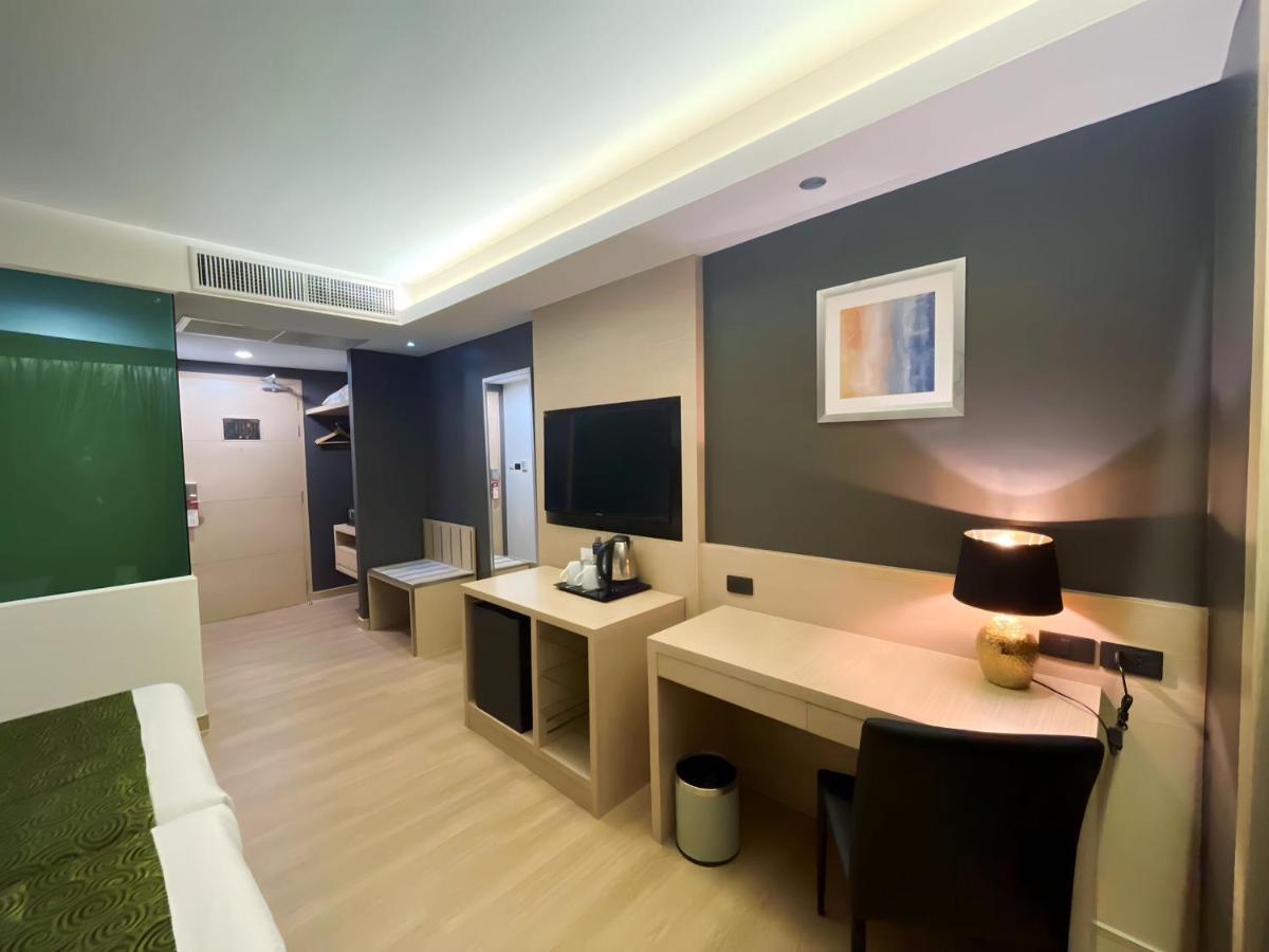 Icheck Inn Nana By Aspira Bangkok Bagian luar foto