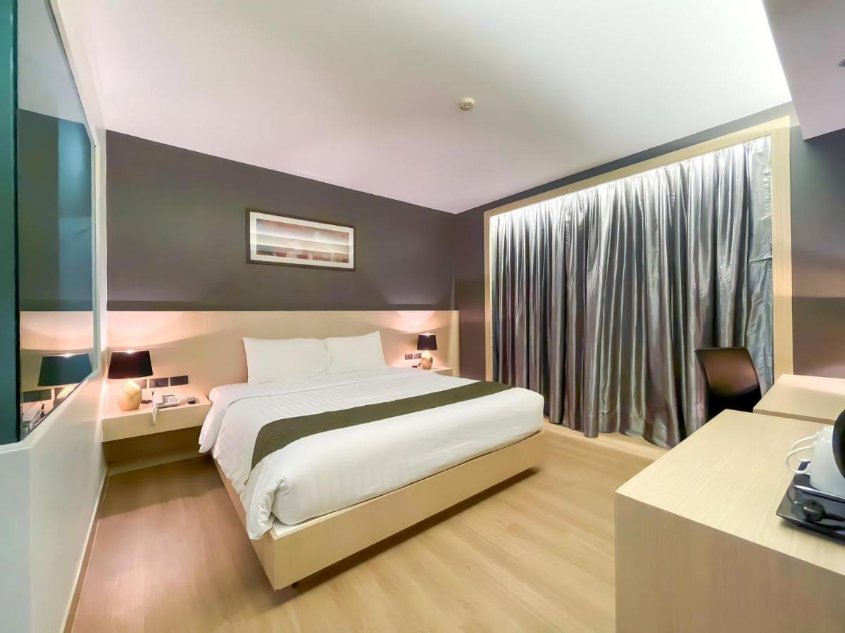 Icheck Inn Nana By Aspira Bangkok Bagian luar foto