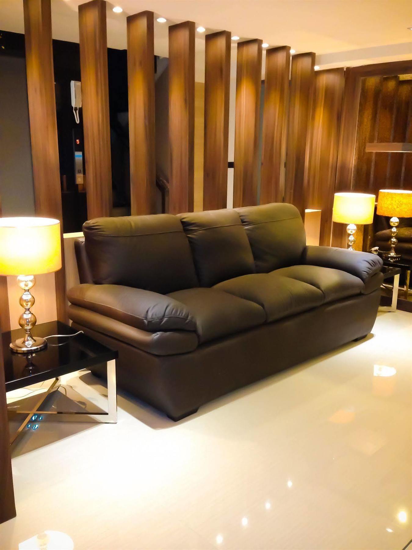 Icheck Inn Nana By Aspira Bangkok Bagian luar foto